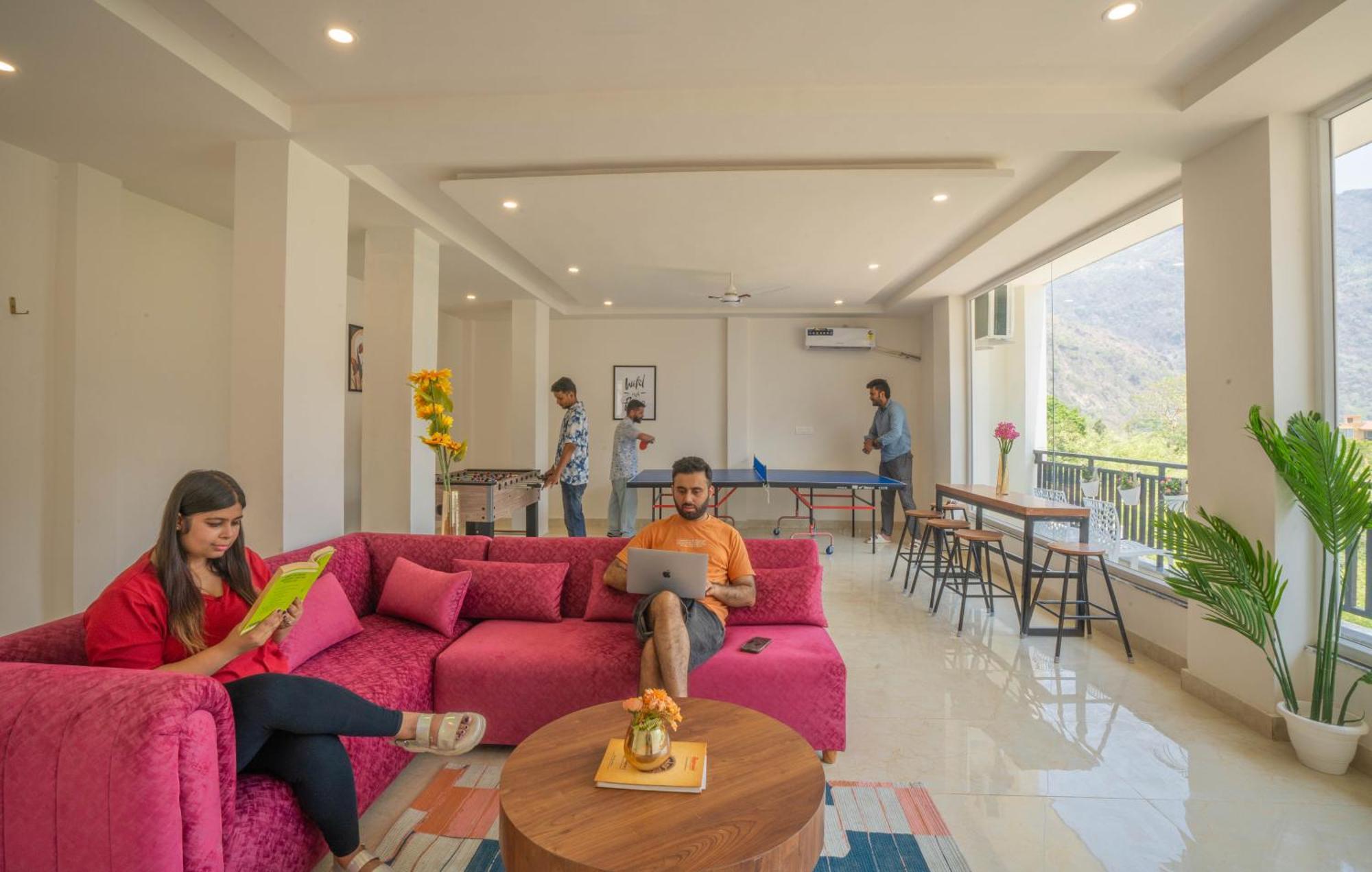Perfectstayz Alpine Near Laxman Jhula Rishikesh Exterior photo
