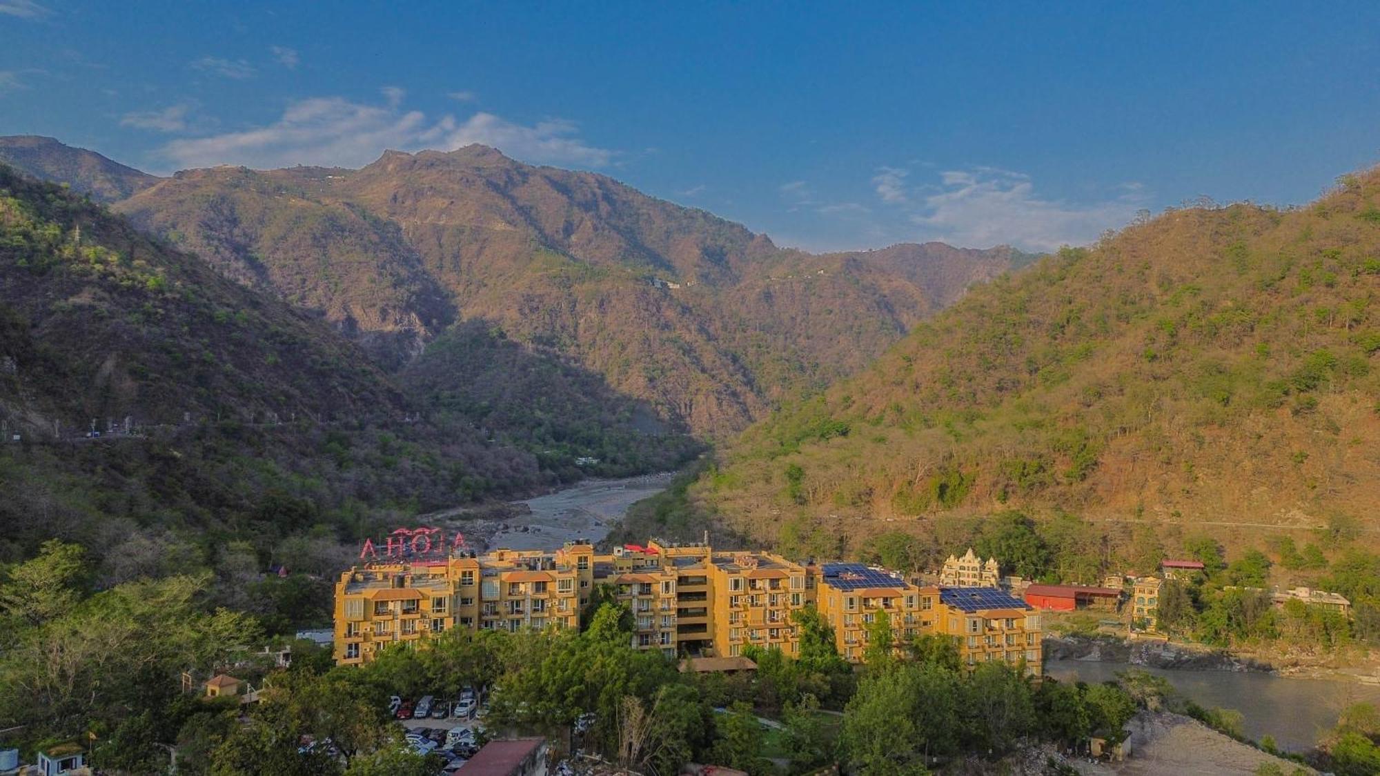 Perfectstayz Alpine Near Laxman Jhula Rishikesh Exterior photo