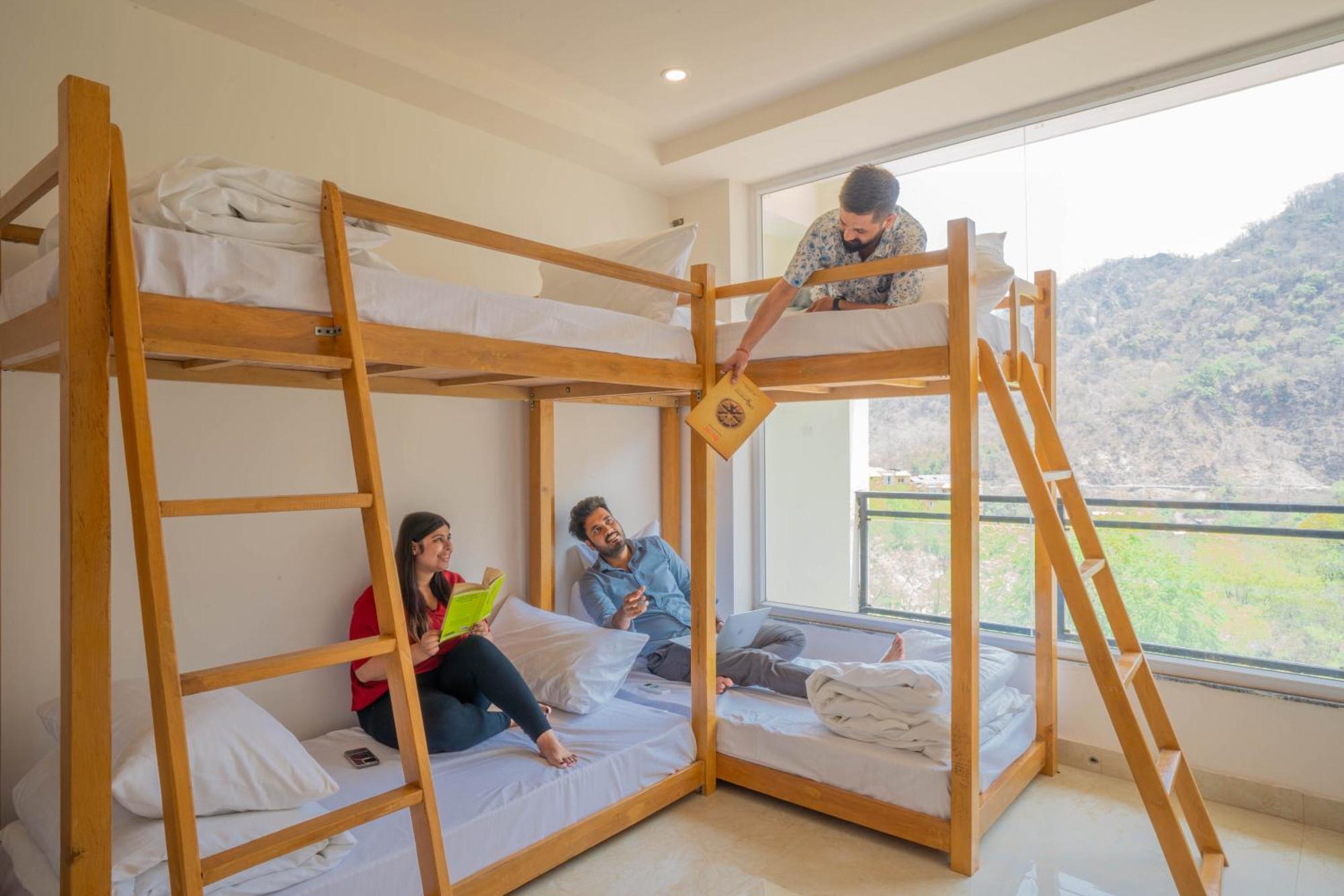 Perfectstayz Alpine Near Laxman Jhula Rishikesh Exterior photo