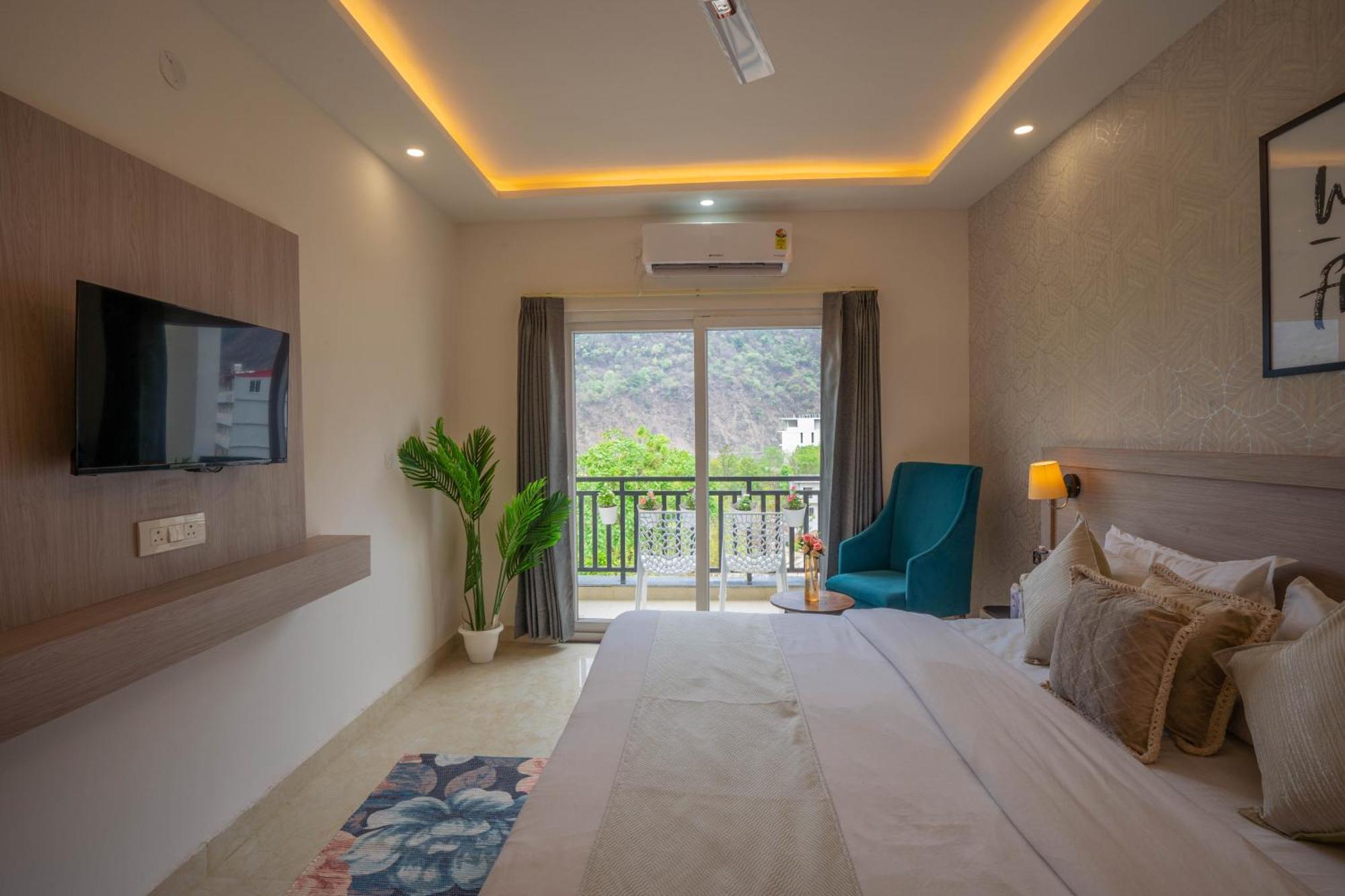 Perfectstayz Alpine Near Laxman Jhula Rishikesh Exterior photo