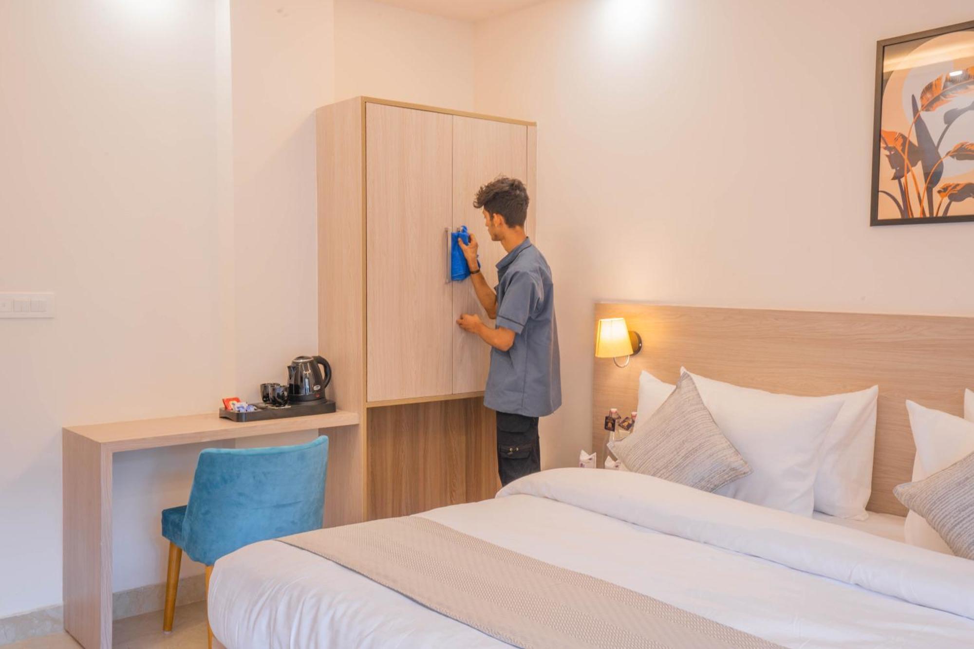 Perfectstayz Alpine Near Laxman Jhula Rishikesh Exterior photo