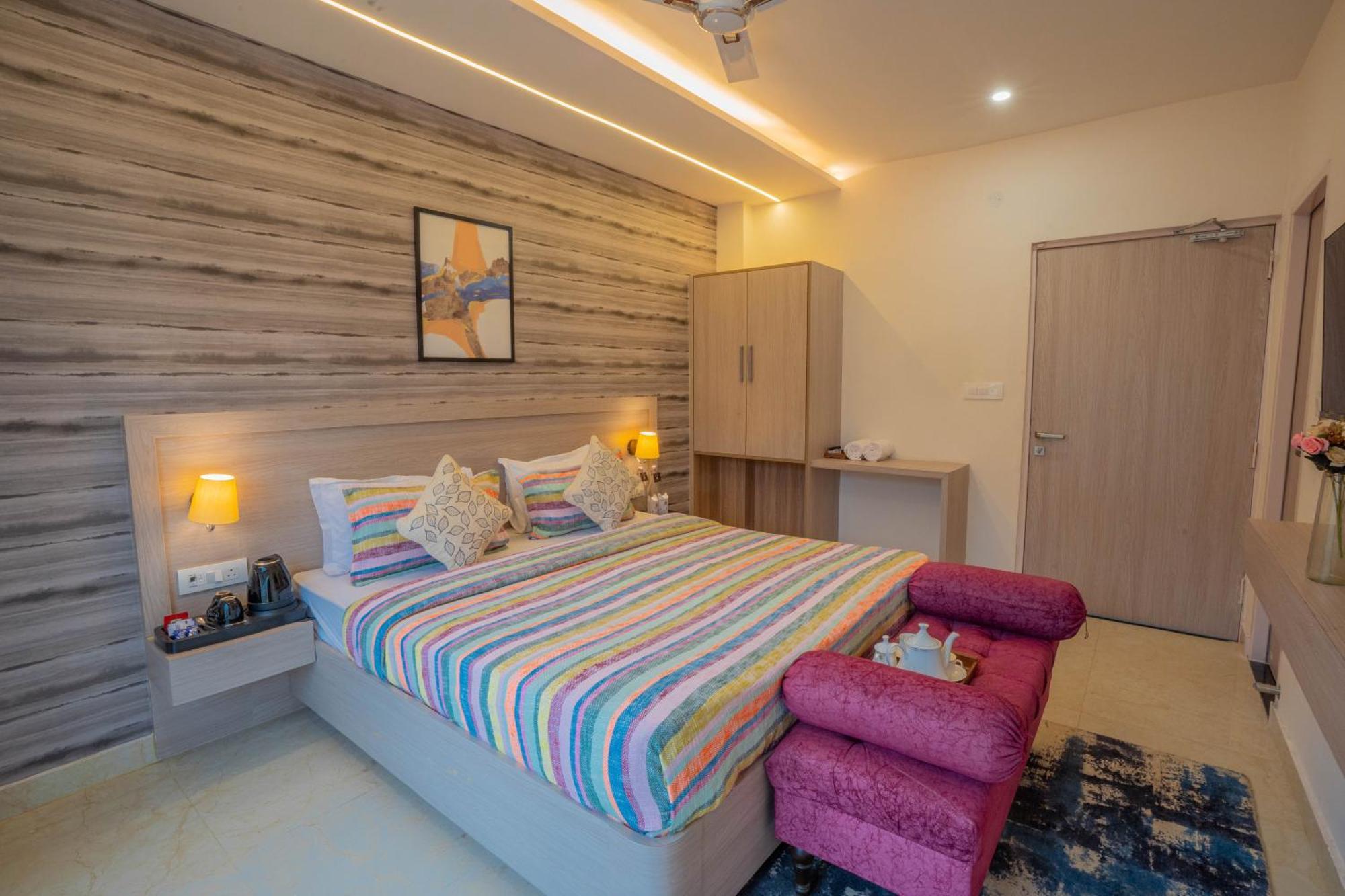Perfectstayz Alpine Near Laxman Jhula Rishikesh Exterior photo